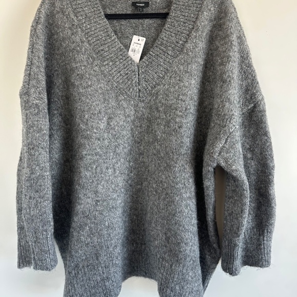 Gryy oversized Express sweater in Slate Heather Gray 2915 NWT - Picture 7 of 12